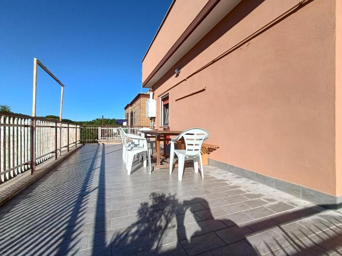 Avellini - Delightful And Spacious Apartment With Terrace - Near Metro A Cornelia Roma Exterior foto